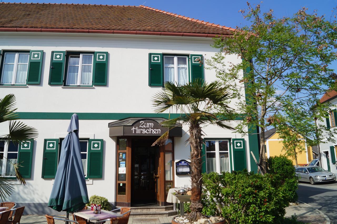 Gasthof Zum Hirschen Hotel Burgau Buitenkant foto