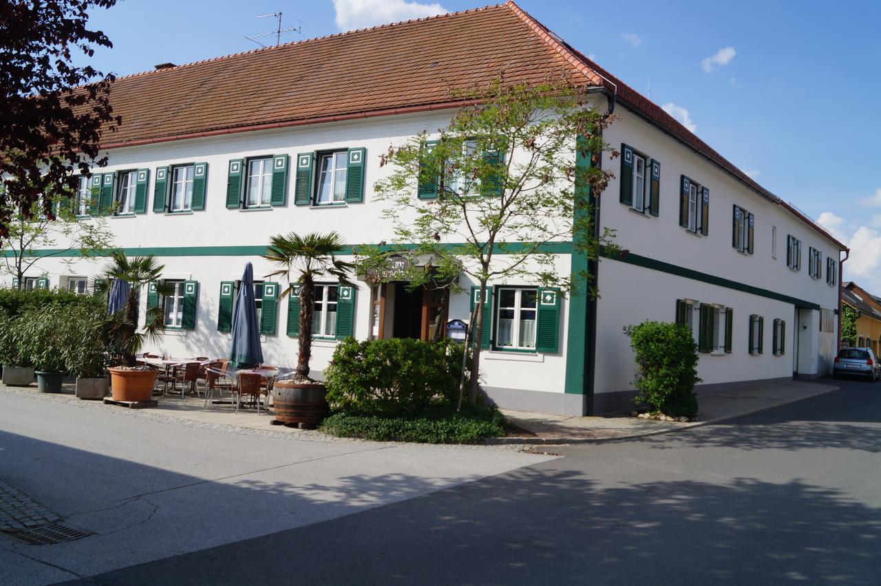 Gasthof Zum Hirschen Burgau Buitenkant foto
